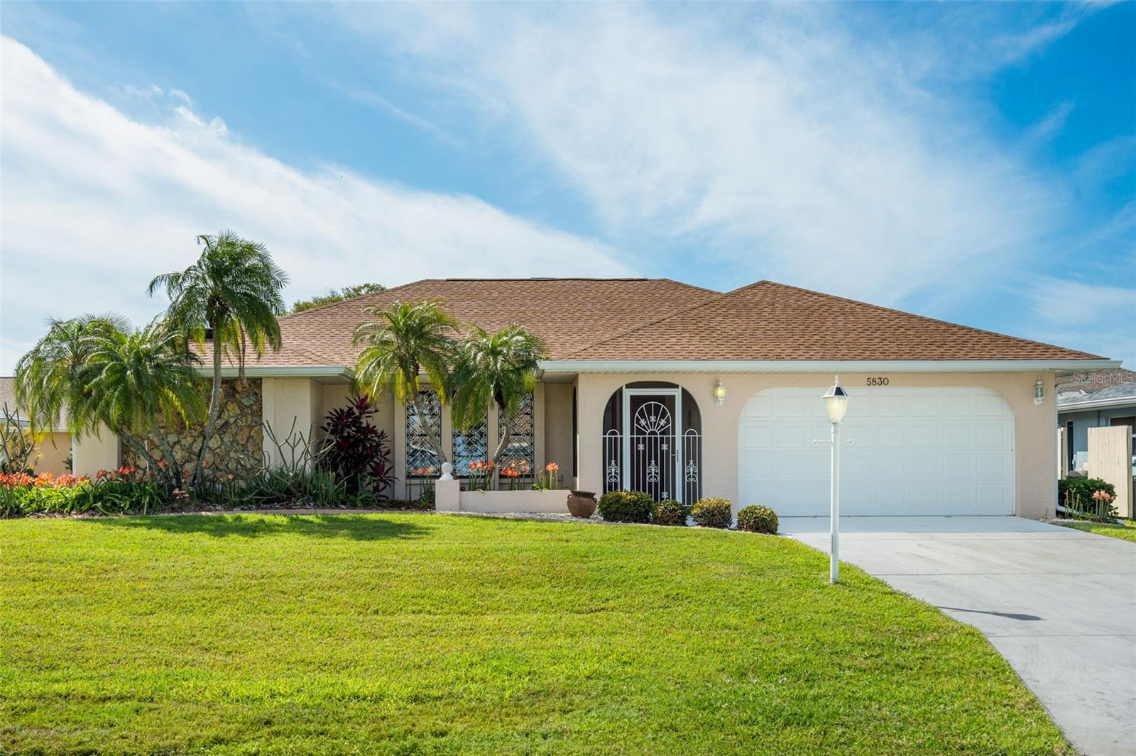 Details for 5830 Jefferson Road, VENICE, FL 34293