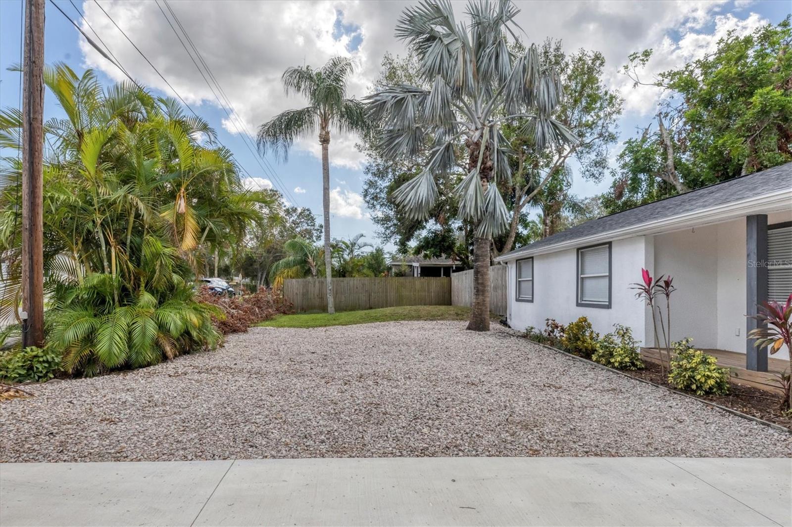 Image 3 of 30 For 4110 Iola Drive