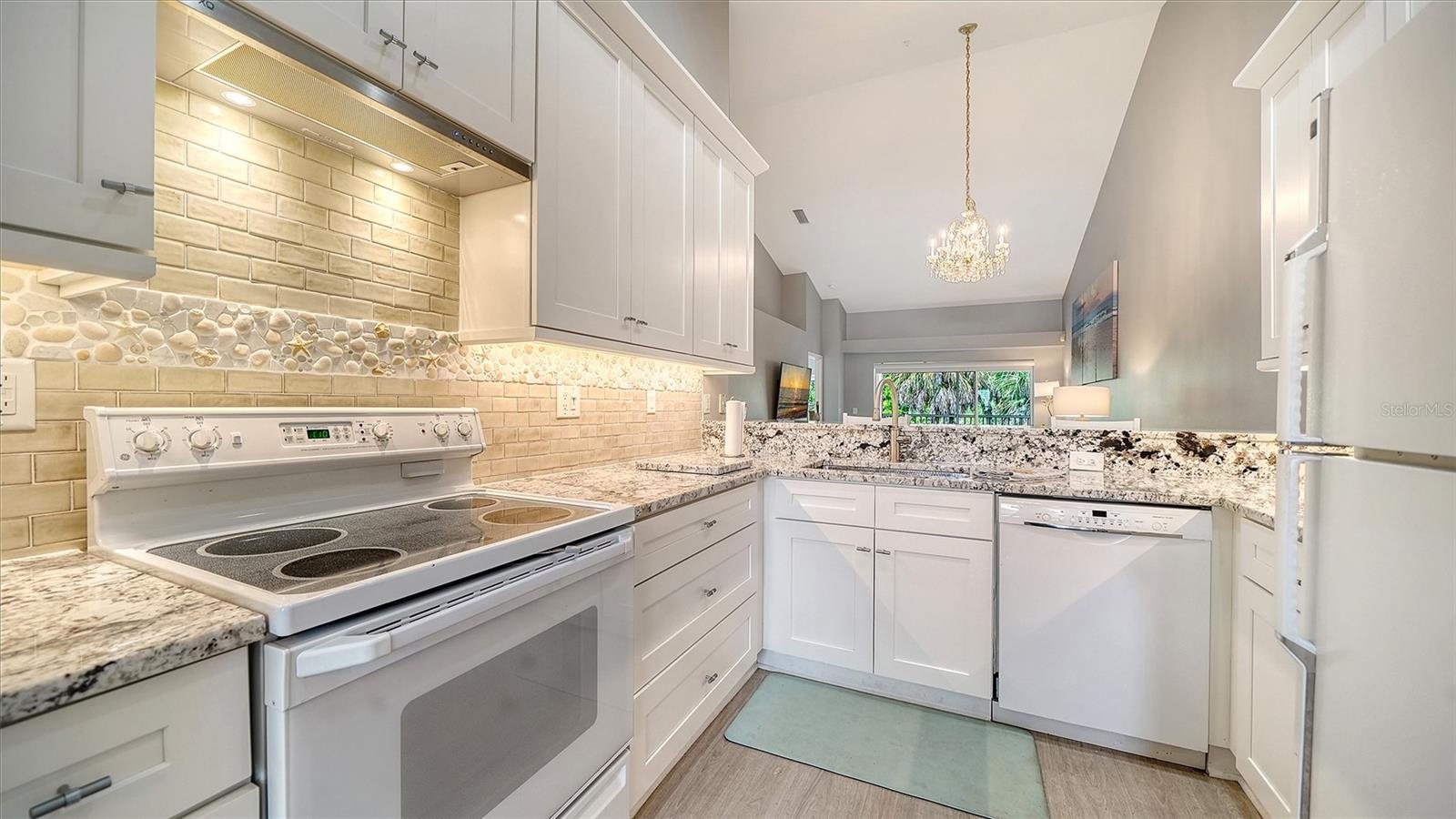 Image 14 of 48 For 4640 Tower Hill Lane 2325