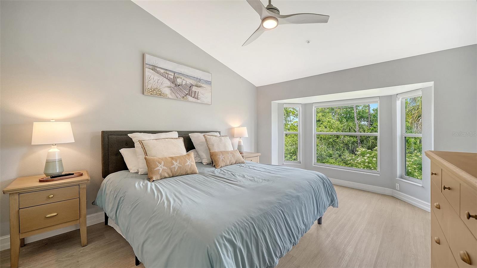 Image 16 of 48 For 4640 Tower Hill Lane 2325