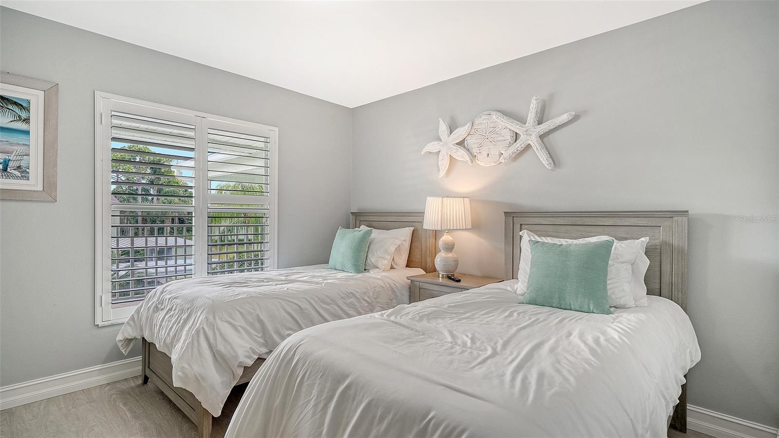 Image 21 of 48 For 4640 Tower Hill Lane 2325