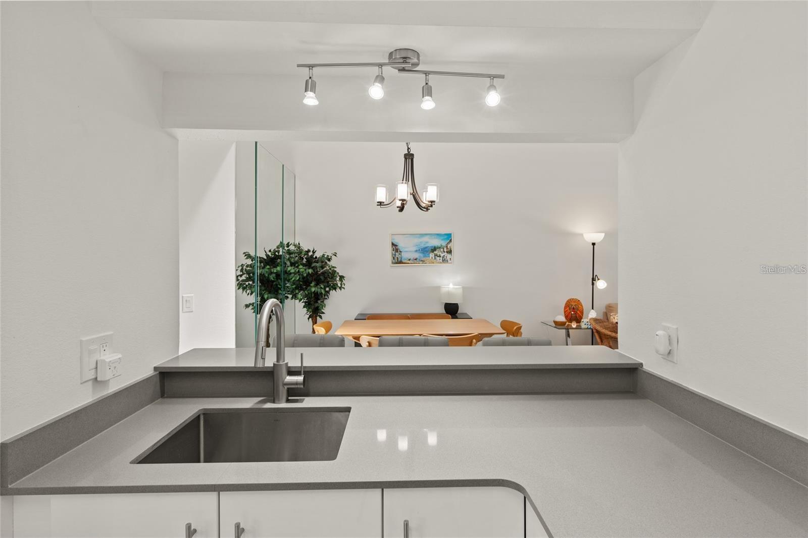 Image 4 of 19 For 5623 Monte Rosso Road