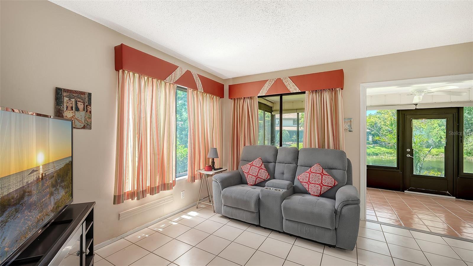 Image 11 of 40 For 4638 Willow Wood Circle 34