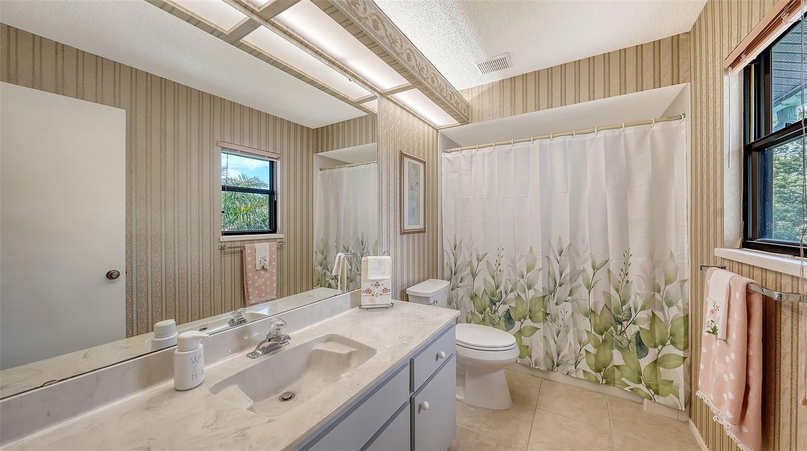 Image 31 of 40 For 4638 Willow Wood Circle 34