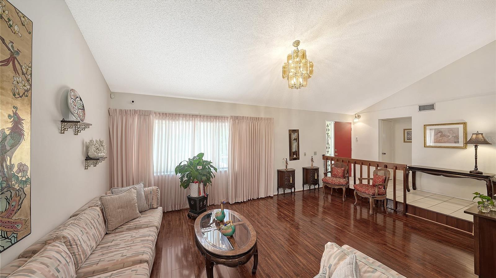 Image 6 of 40 For 4638 Willow Wood Circle 34