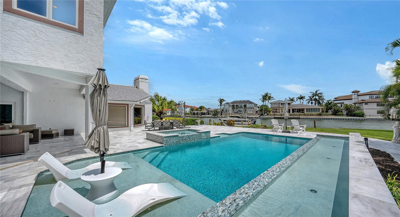 Image 21 of 55 For 7689 Cove Terrace