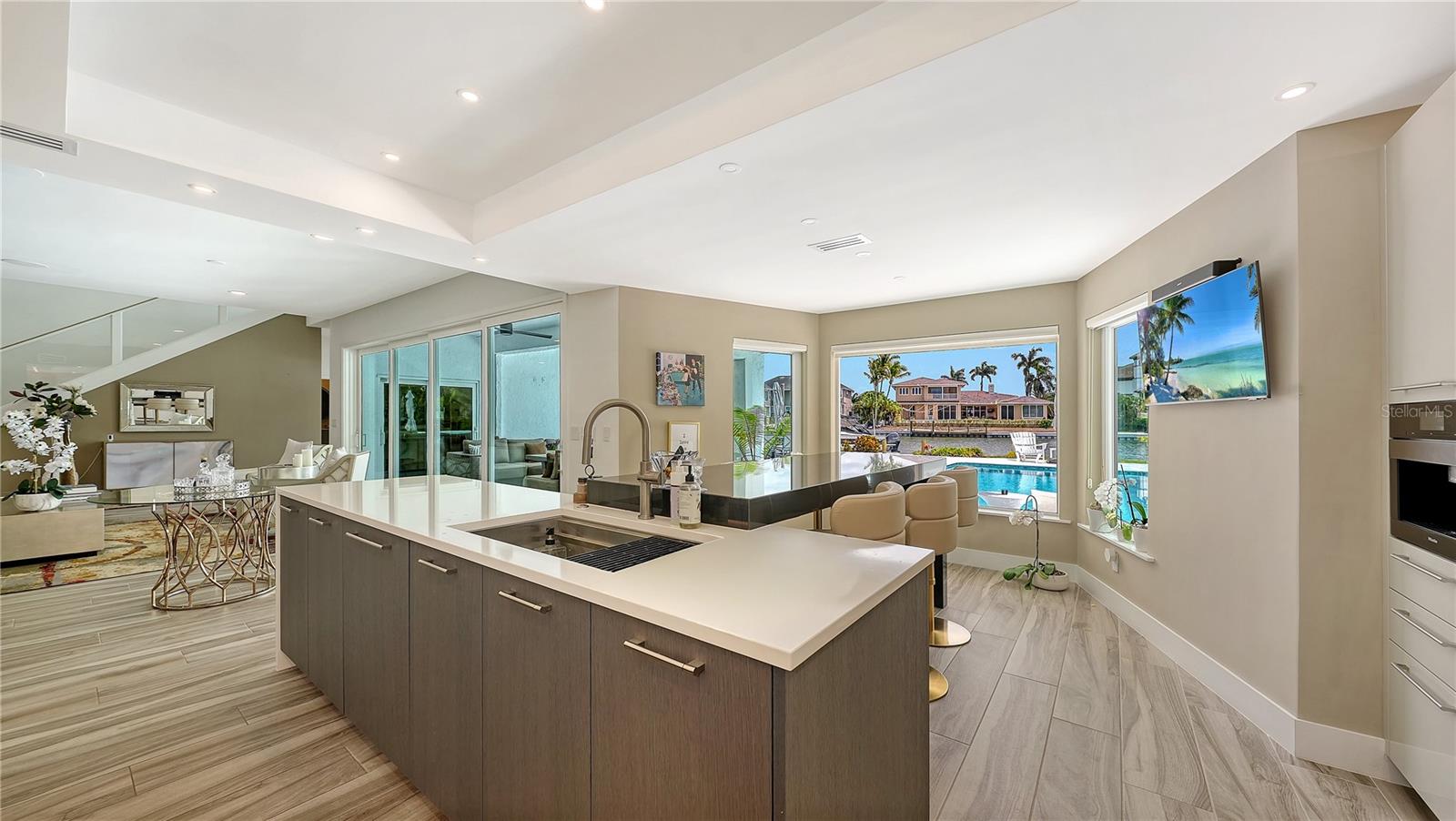 Image 30 of 55 For 7689 Cove Terrace