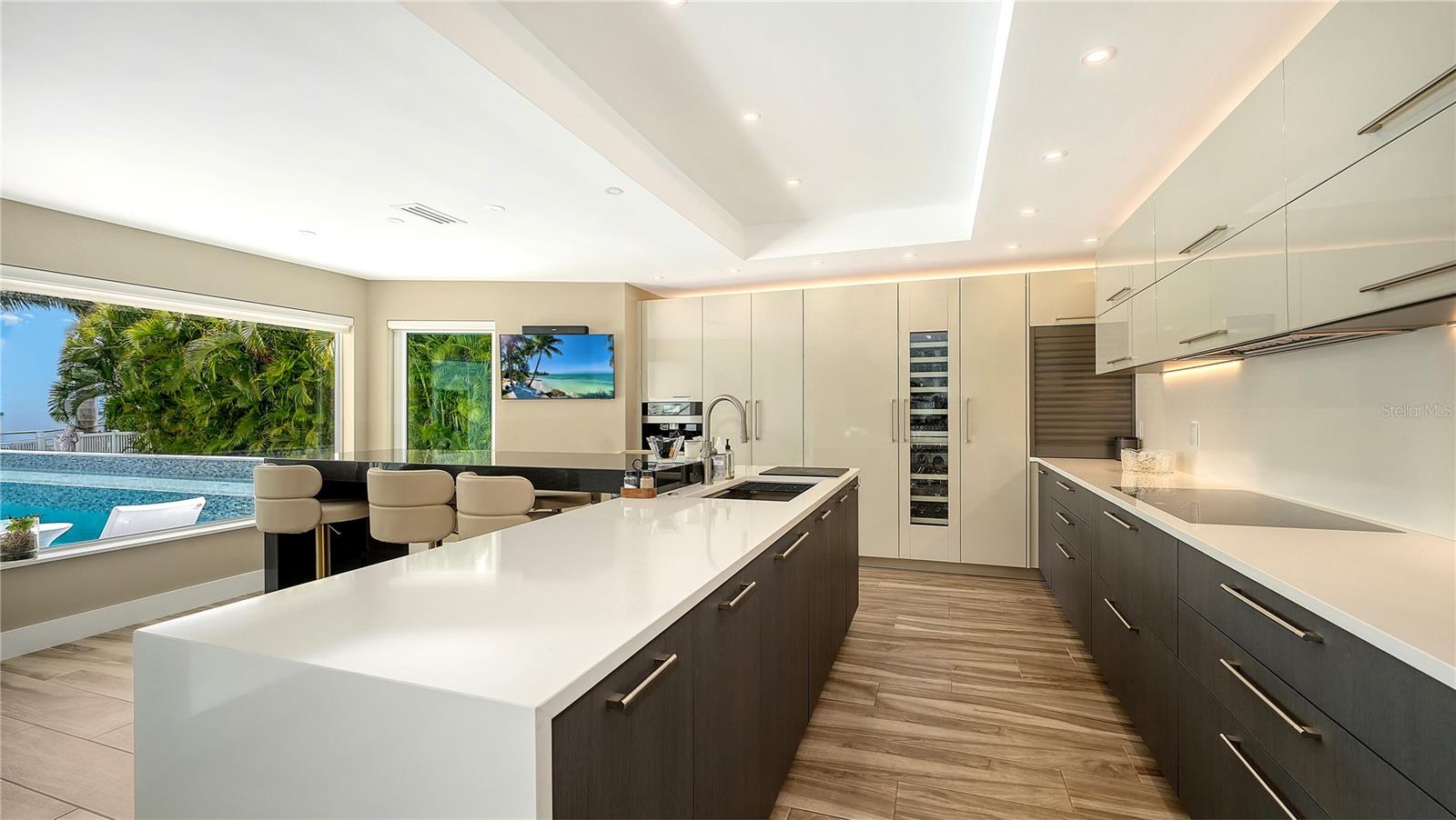 Image 31 of 55 For 7689 Cove Terrace