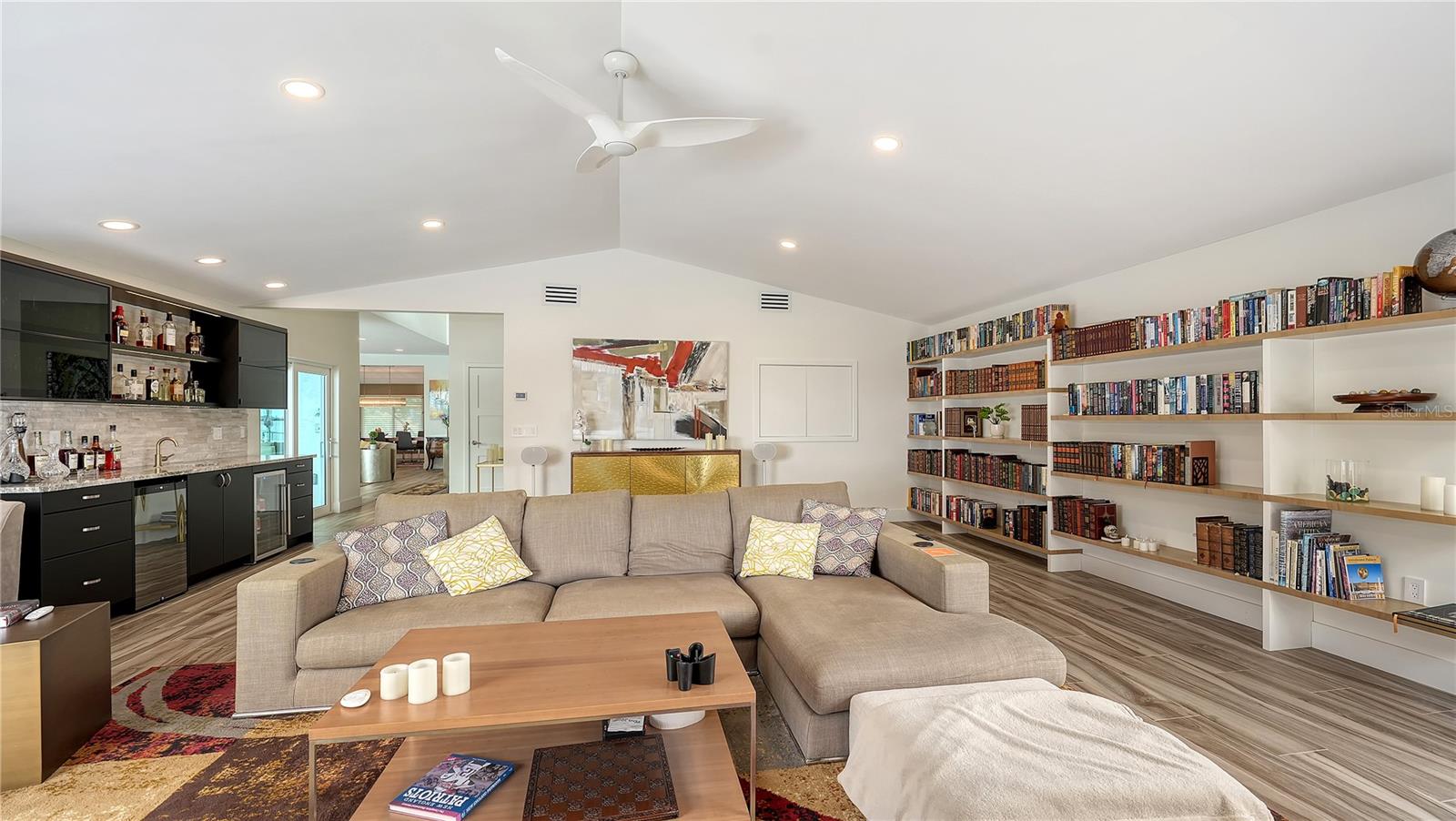 Image 36 of 55 For 7689 Cove Terrace