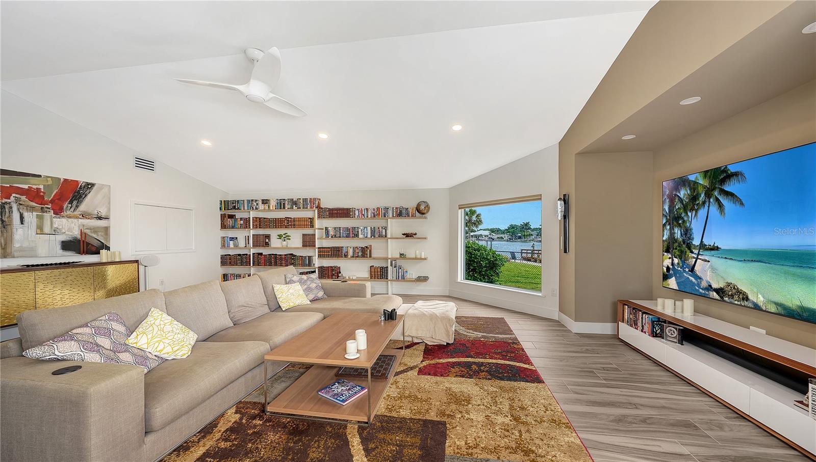 Image 38 of 55 For 7689 Cove Terrace