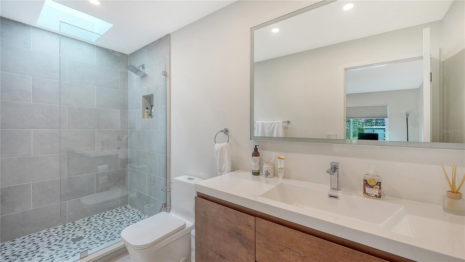 Image 41 of 55 For 7689 Cove Terrace