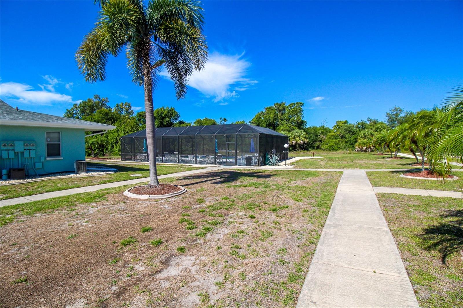 Image 3 of 28 For 25068 Harborview Road 3d