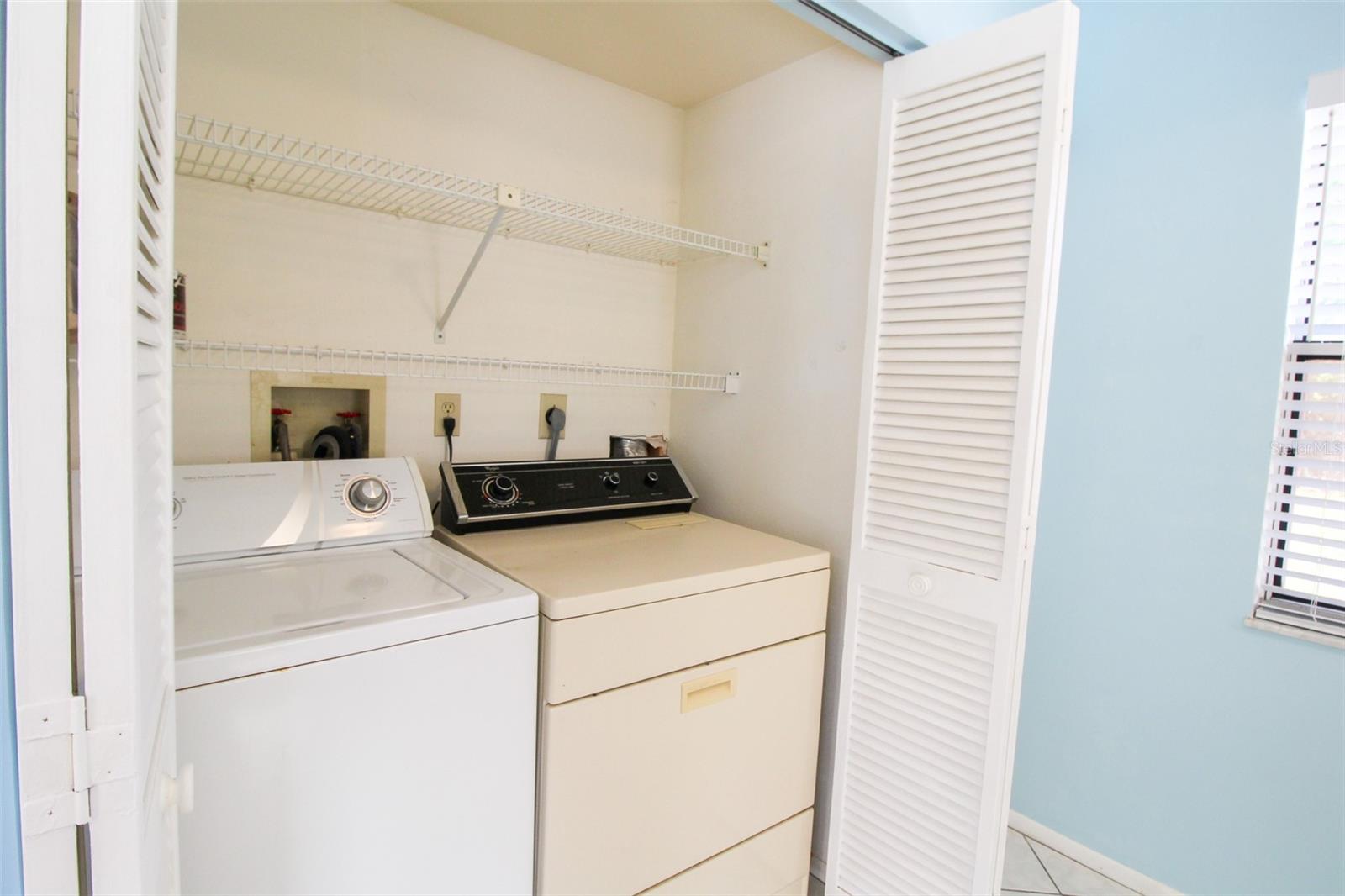 Image 9 of 28 For 25068 Harborview Road 3d