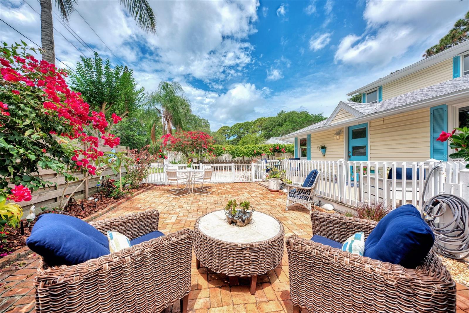 Image 22 of 29 For 1045 40th Street A