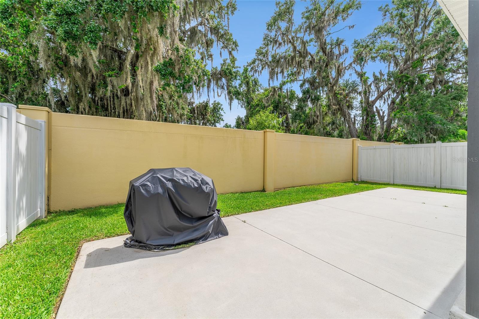 Image 19 of 20 For 2820 Christopher Court