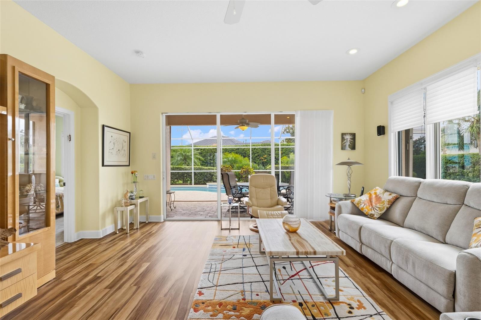 Image 17 of 69 For 5231 97th Street E