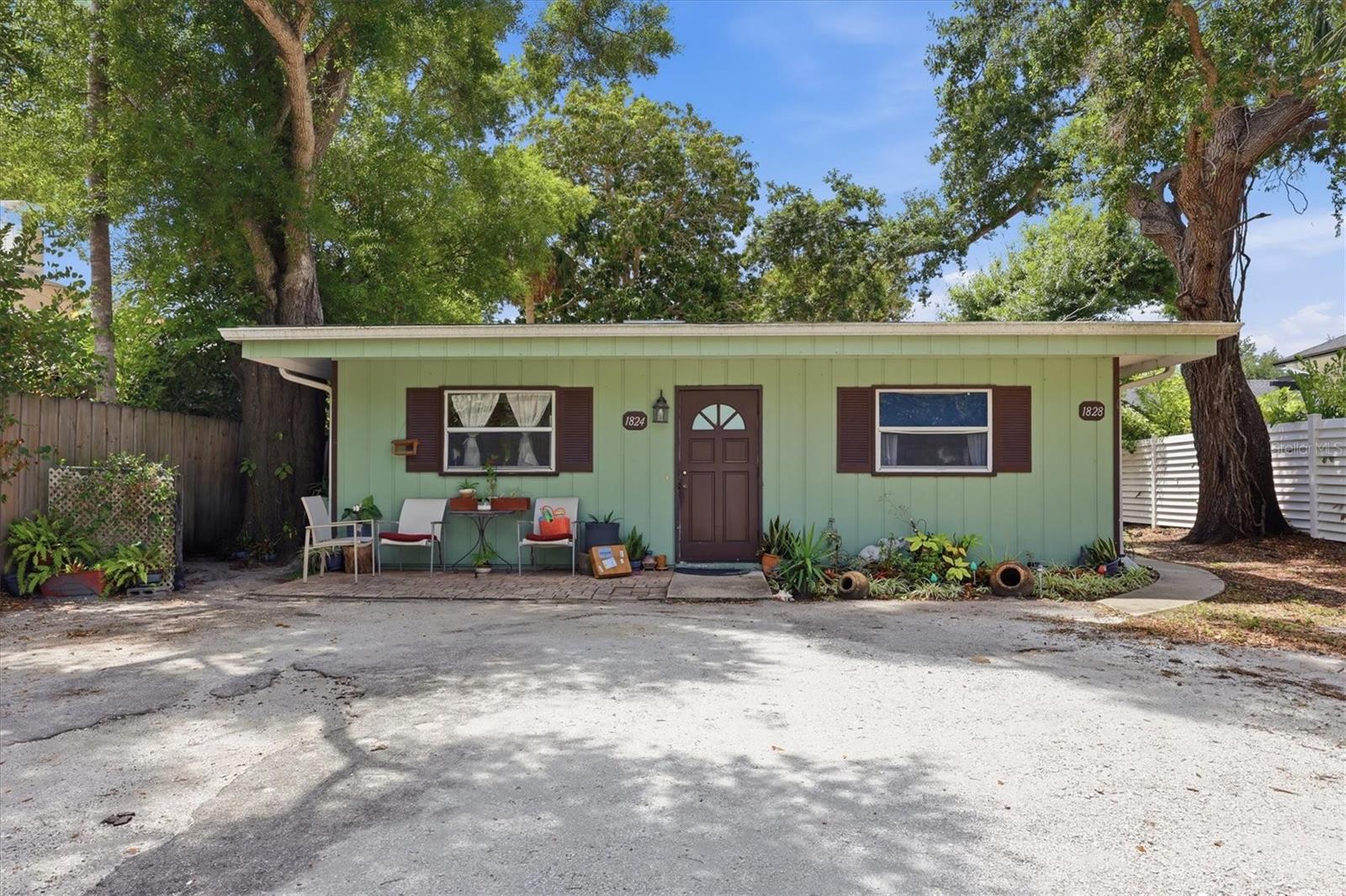 Image 3 of 17 For 1824 Webber Street