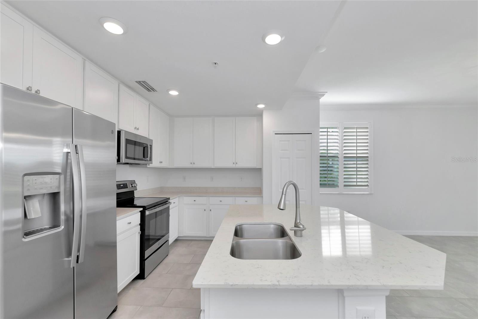 Image 10 of 56 For 18008 Gawthrop Drive 101