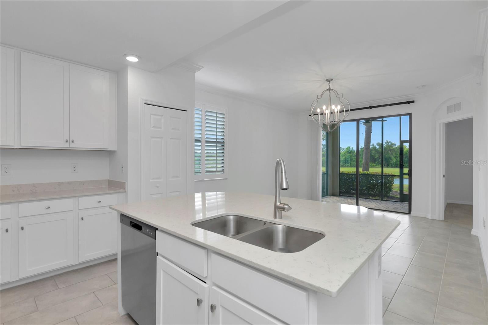 Image 15 of 56 For 18008 Gawthrop Drive 101