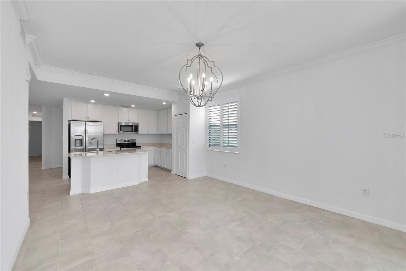 Image 17 of 56 For 18008 Gawthrop Drive 101