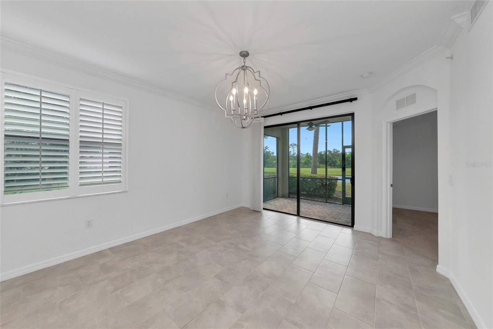 Image 18 of 56 For 18008 Gawthrop Drive 101