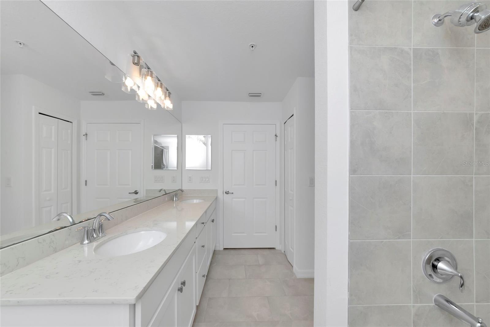 Image 26 of 56 For 18008 Gawthrop Drive 101