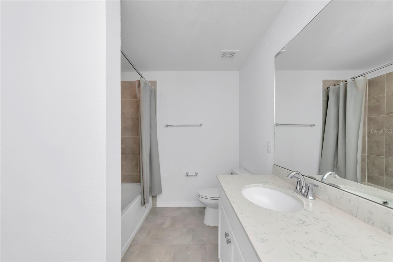 Image 29 of 56 For 18008 Gawthrop Drive 101