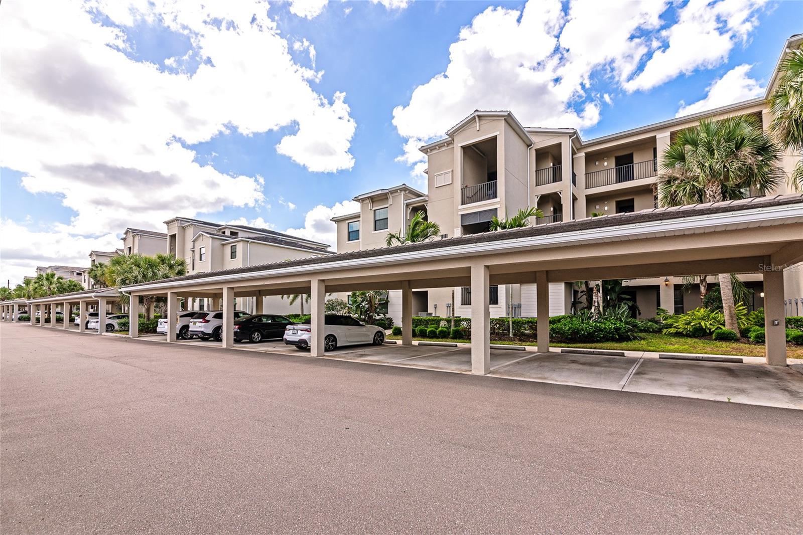 Image 4 of 56 For 18008 Gawthrop Drive 101