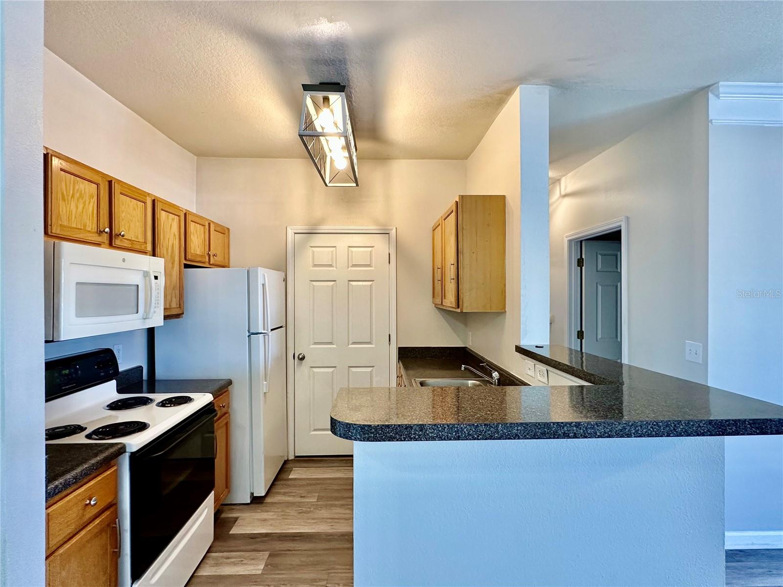 Image 10 of 38 For 4802 51st Street W 2014