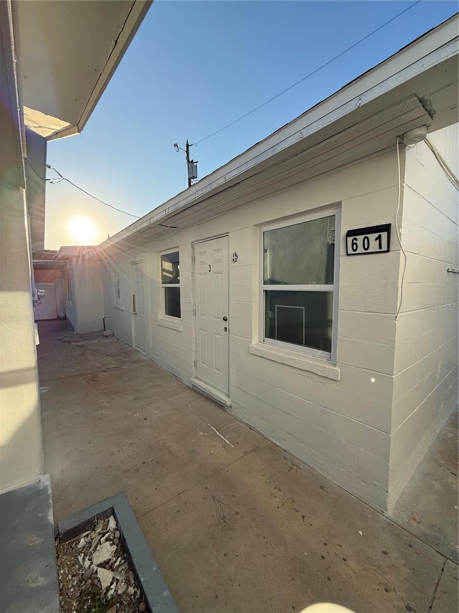 Image 2 of 6 For 601 Corey Avenue