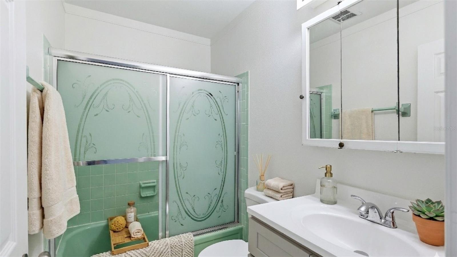 Image 31 of 60 For 9914 Sebastian Court