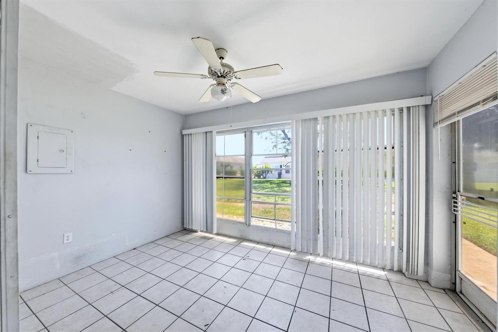 Image 39 of 60 For 9914 Sebastian Court