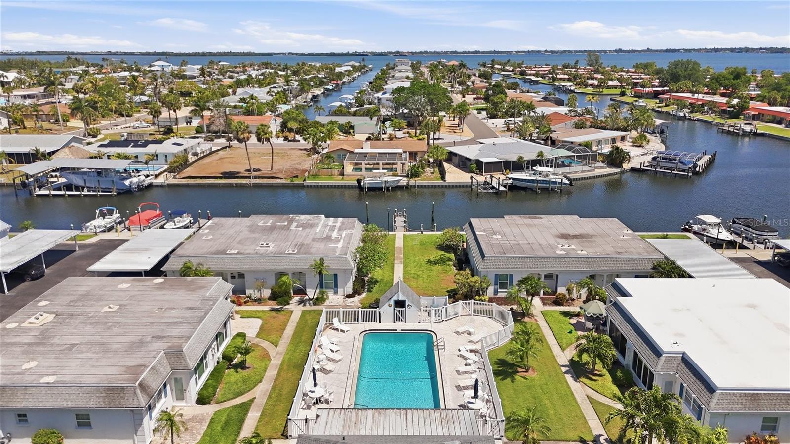 Image 50 of 60 For 9914 Sebastian Court