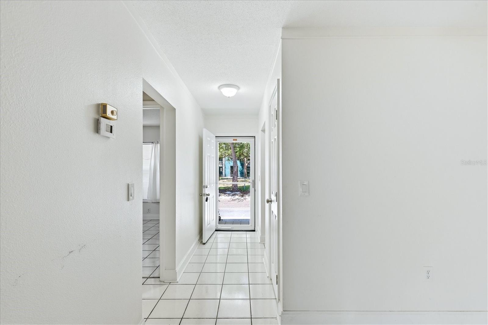 Image 6 of 60 For 9914 Sebastian Court