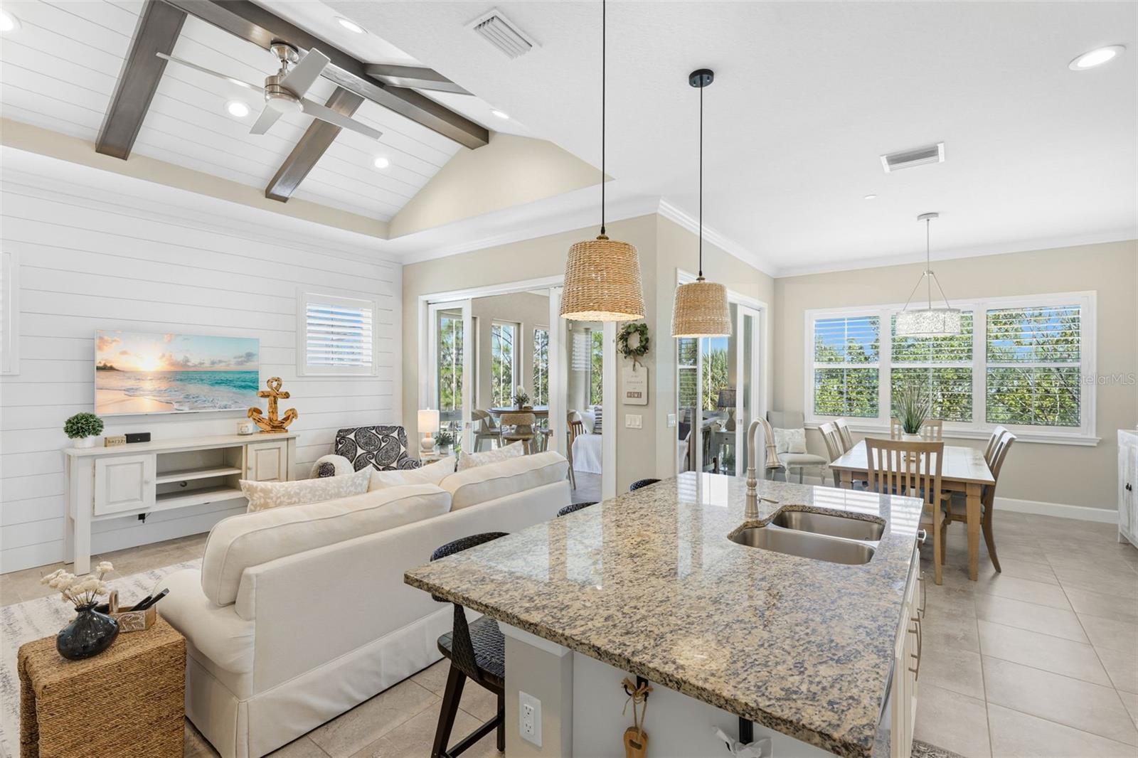 Listing photo id 11 for 347 Compass Point Drive 201
