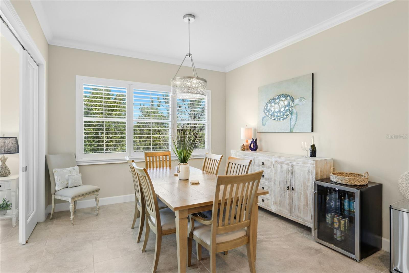 Listing photo id 13 for 347 Compass Point Drive 201