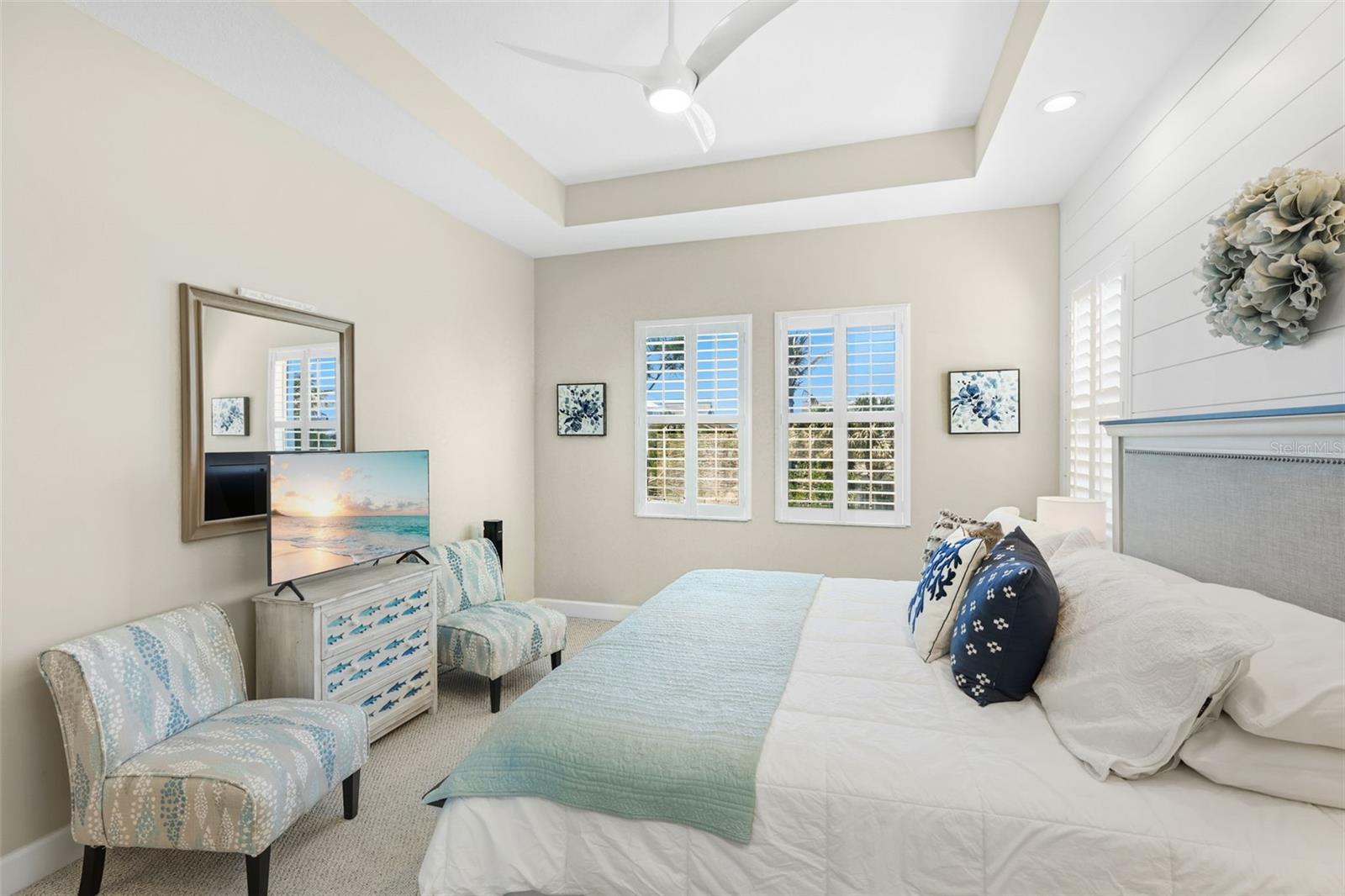 Listing photo id 17 for 347 Compass Point Drive 201