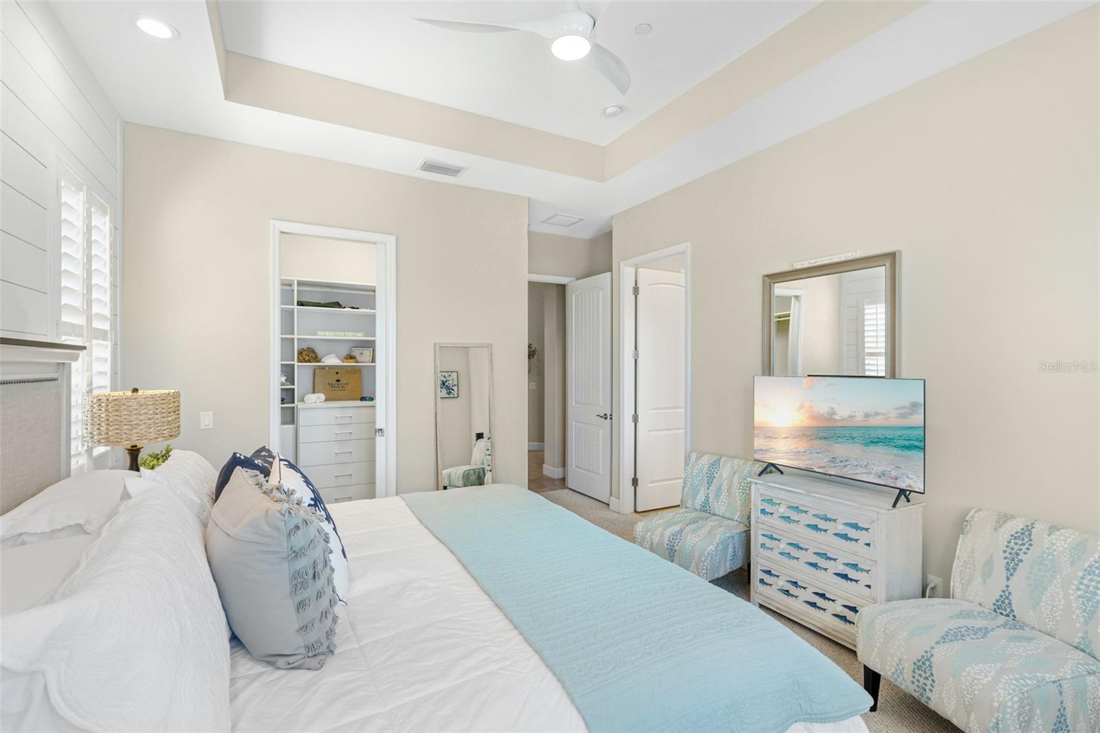 Listing photo id 18 for 347 Compass Point Drive 201