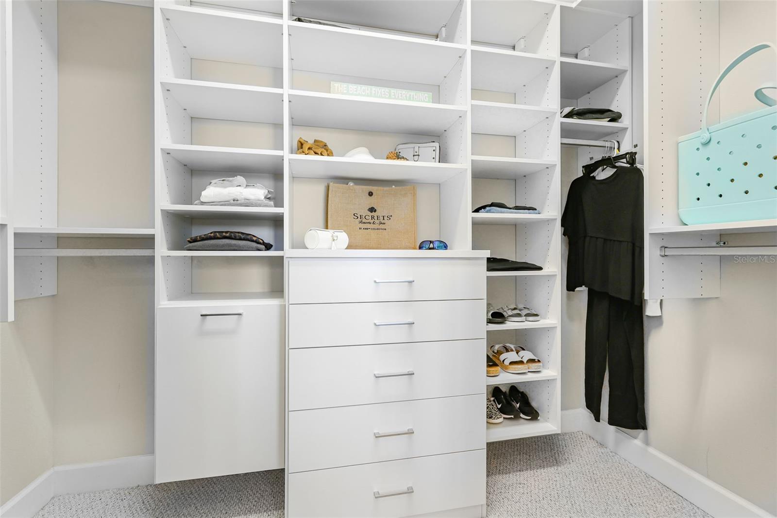 Listing photo id 19 for 347 Compass Point Drive 201