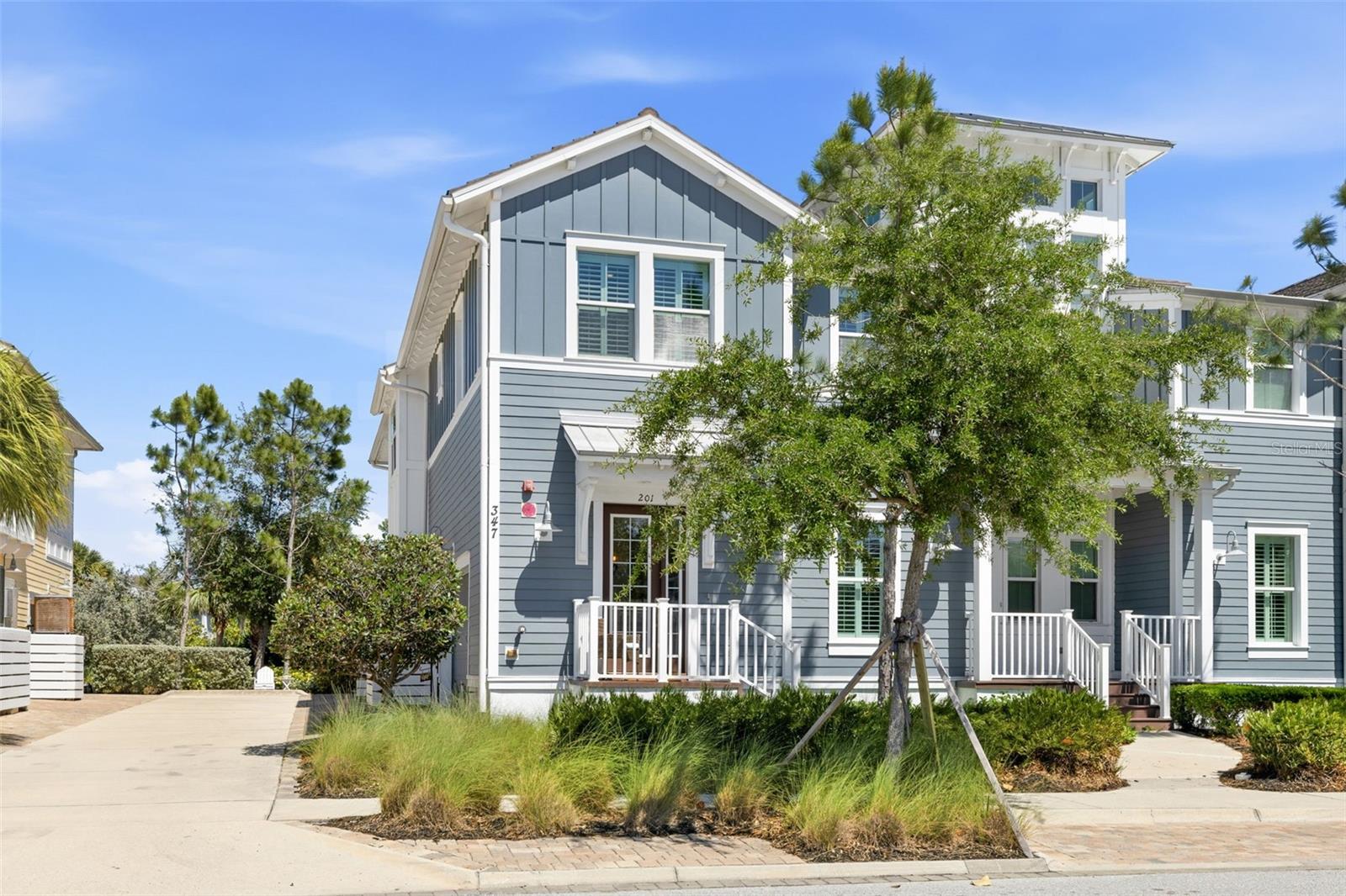 Listing photo id 32 for 347 Compass Point Drive 201