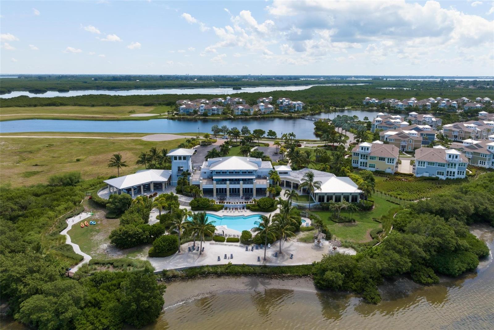 Listing photo id 39 for 347 Compass Point Drive 201