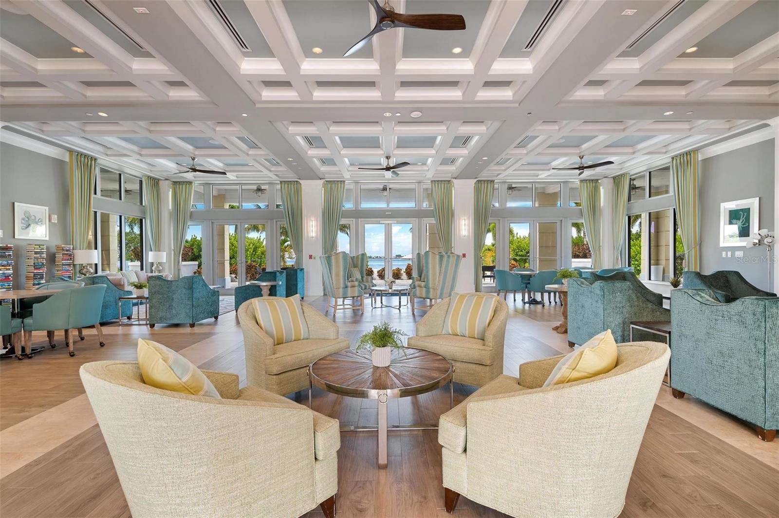 Listing photo id 41 for 347 Compass Point Drive 201