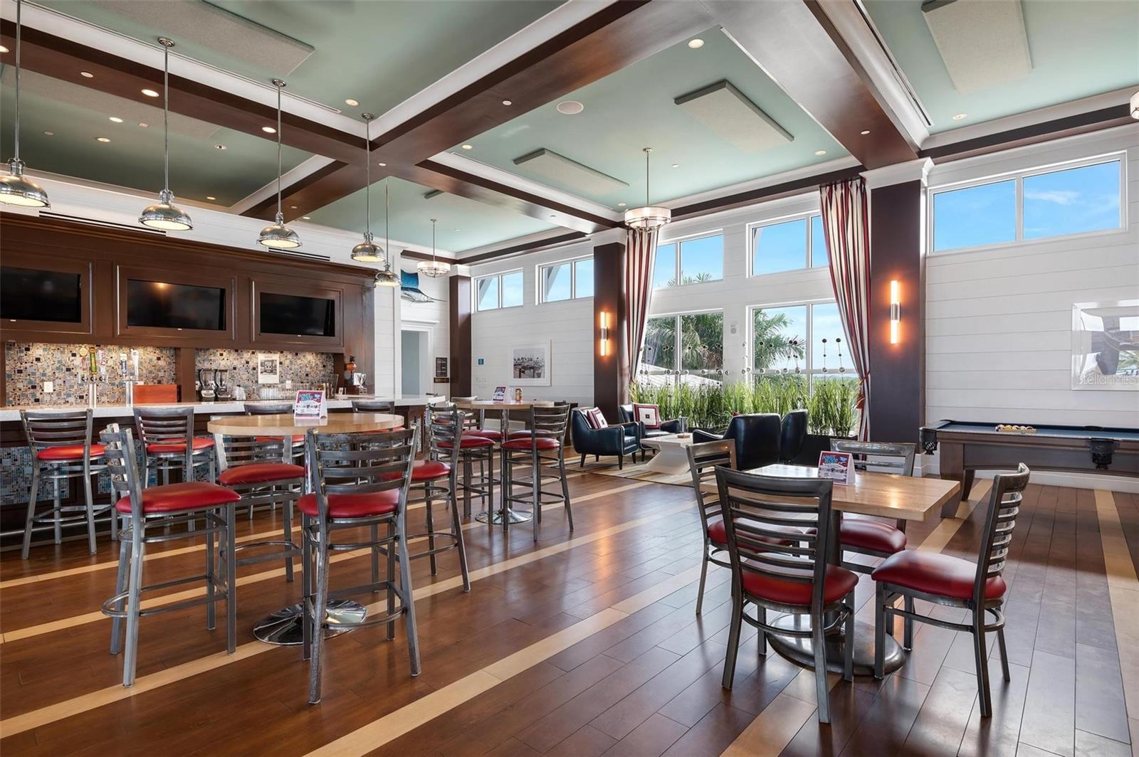 Listing photo id 45 for 347 Compass Point Drive 201