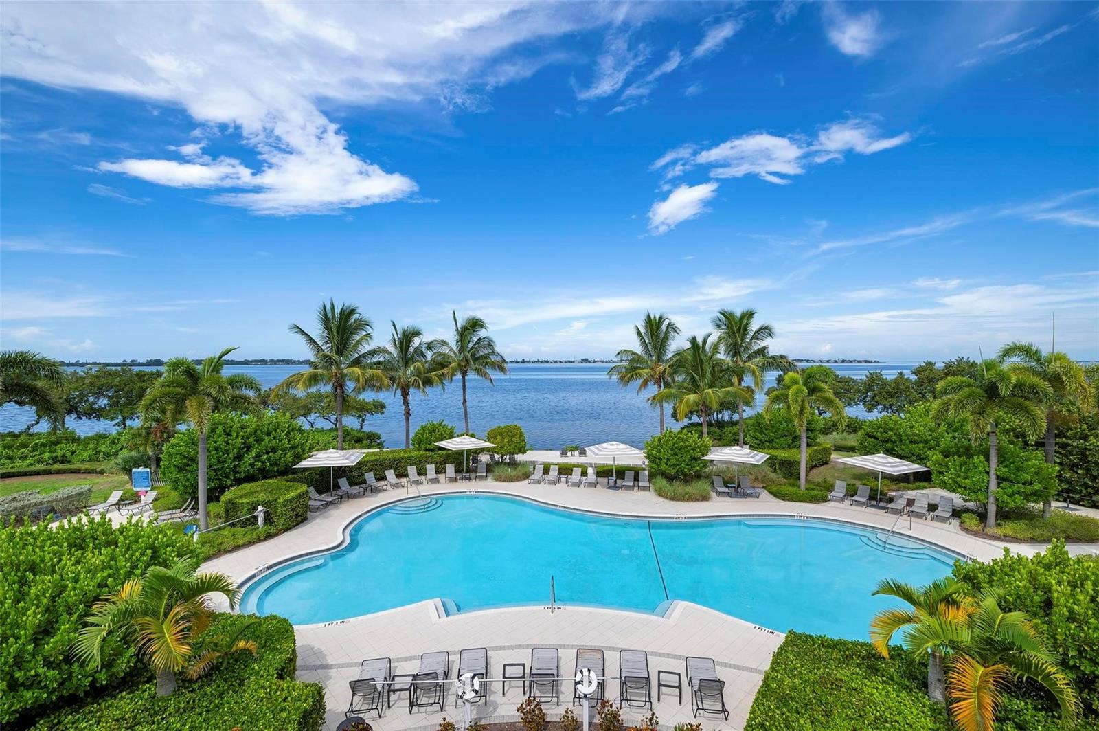 Listing photo id 49 for 347 Compass Point Drive 201