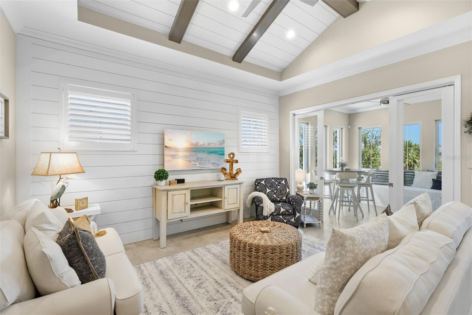 Listing photo id 5 for 347 Compass Point Drive 201