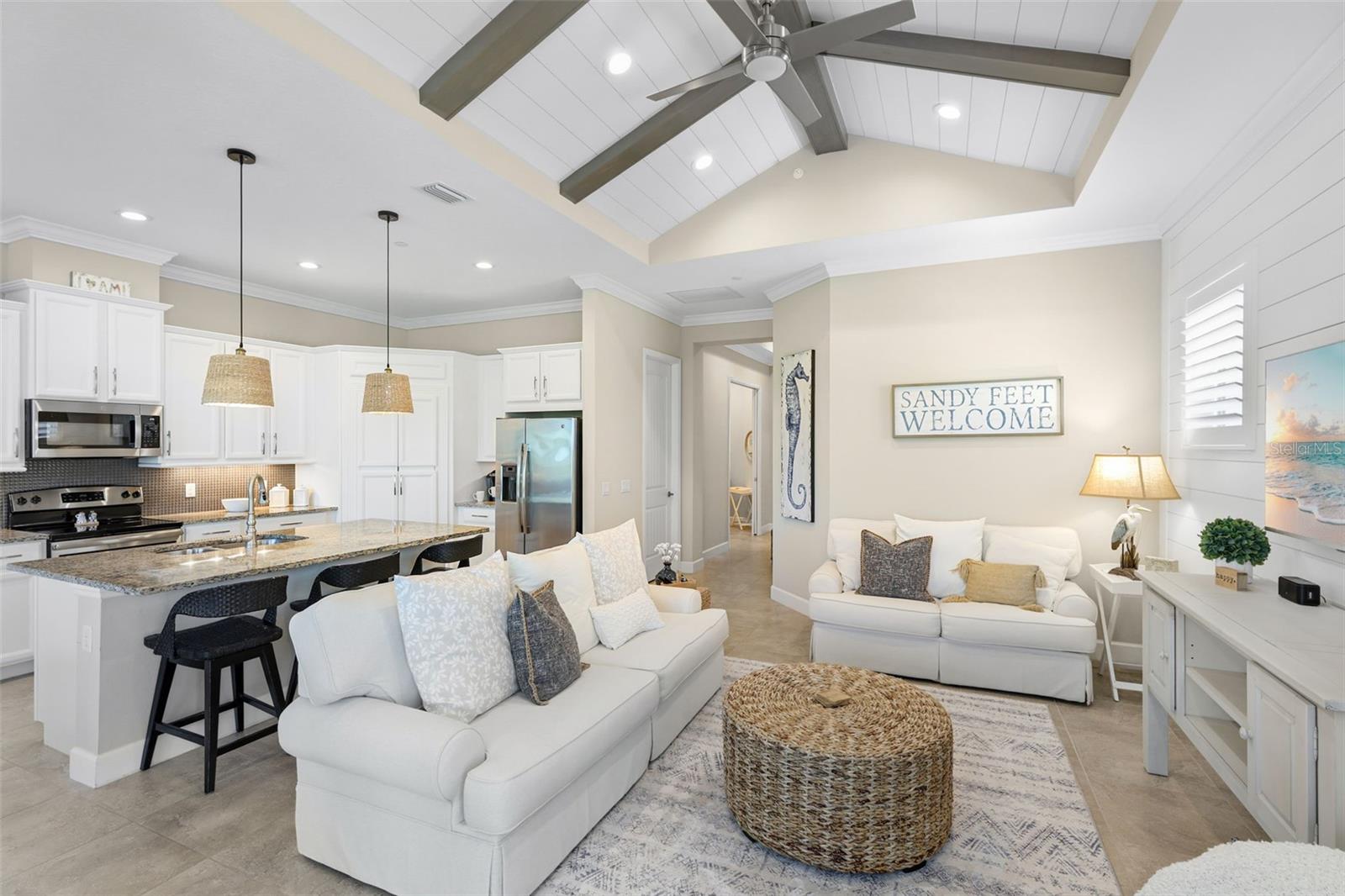 Listing photo id 7 for 347 Compass Point Drive 201