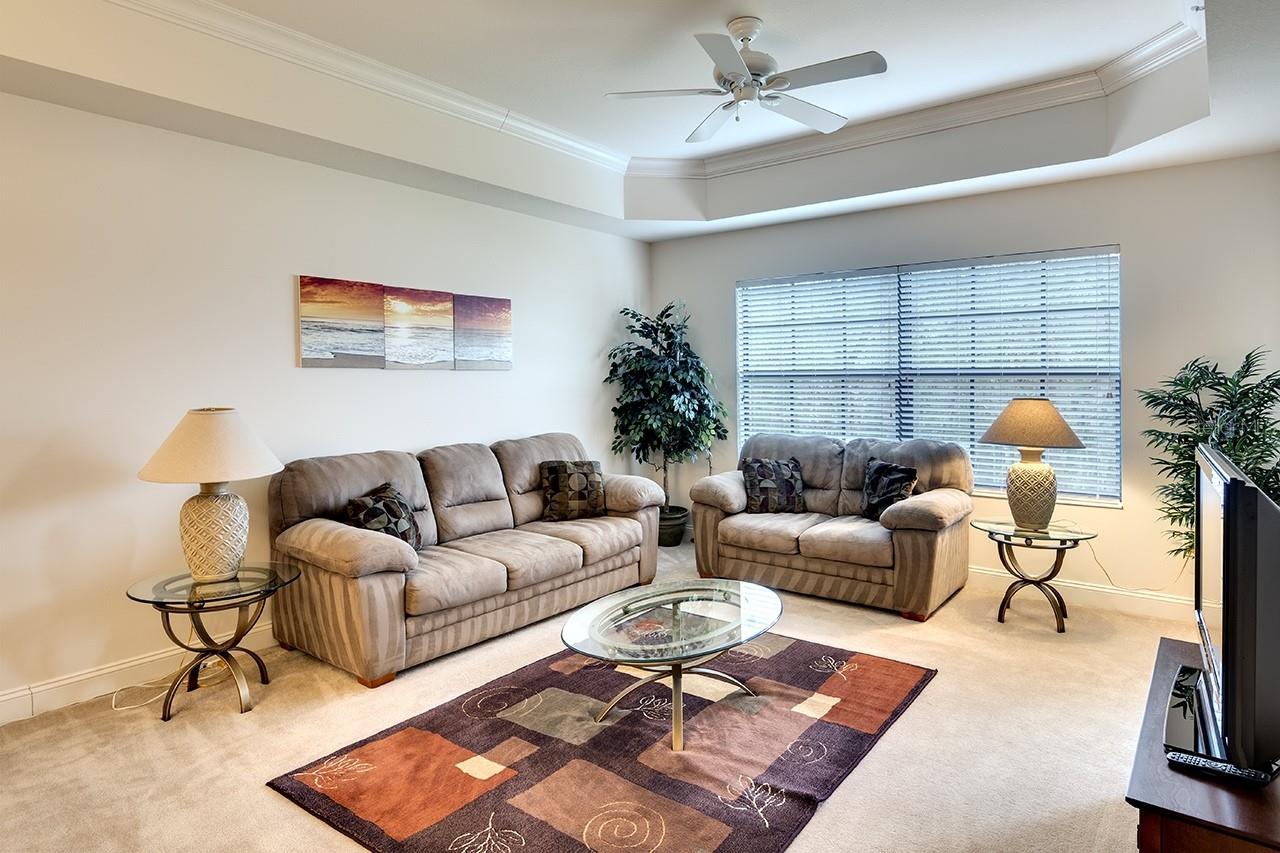 Image 16 of 27 For 7702 Lake Vista Court 204