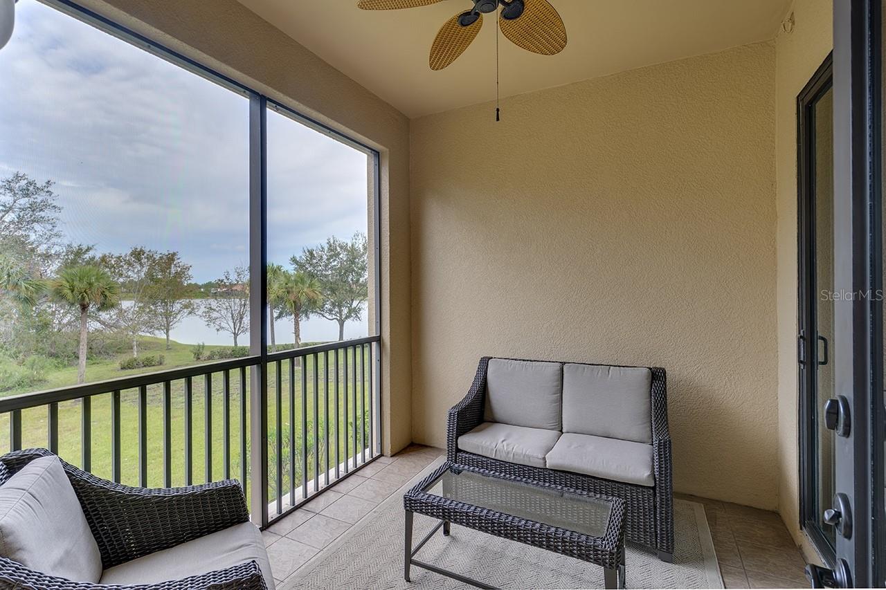 Image 18 of 27 For 7702 Lake Vista Court 204