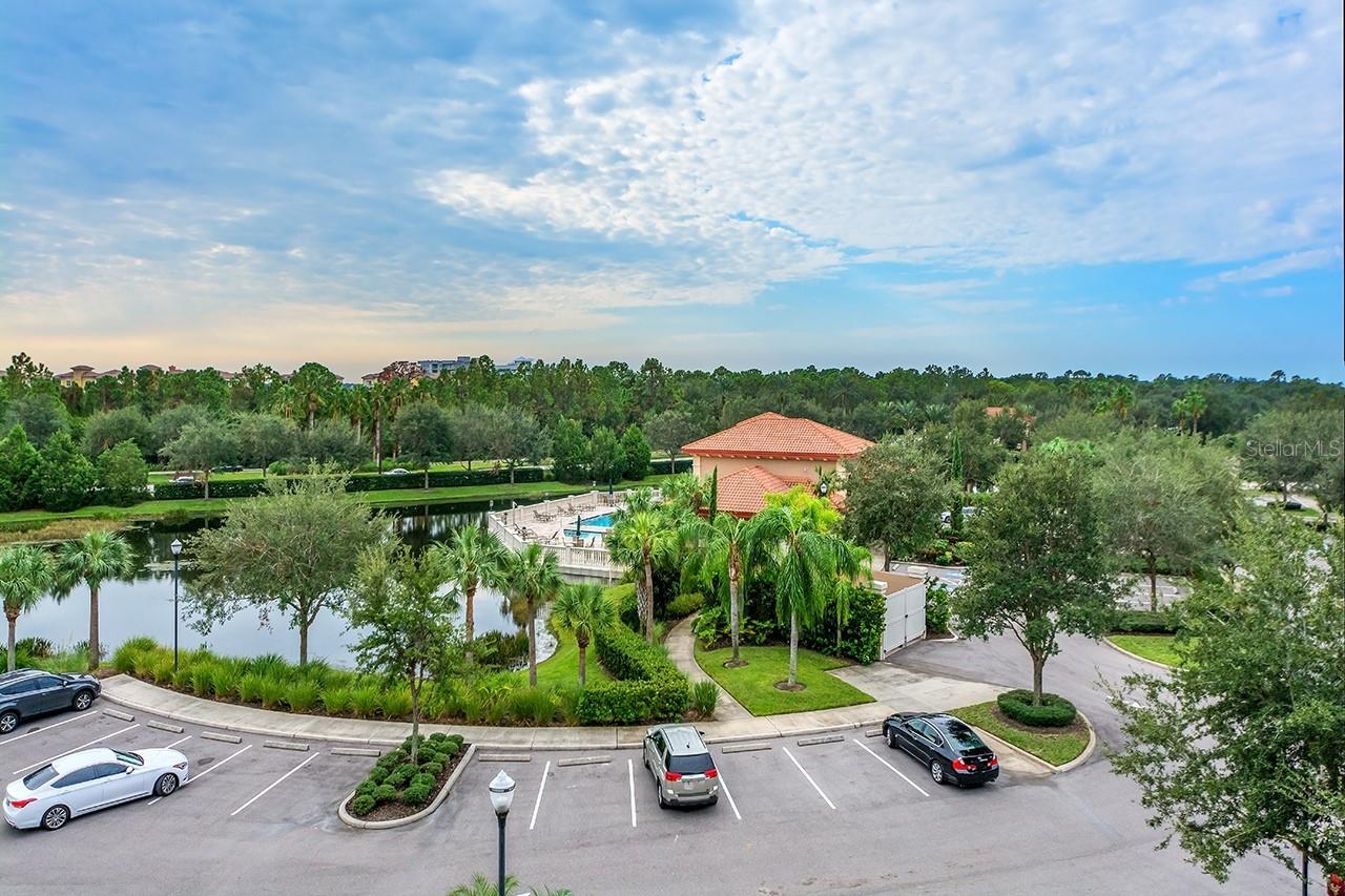 Image 5 of 27 For 7702 Lake Vista Court 204