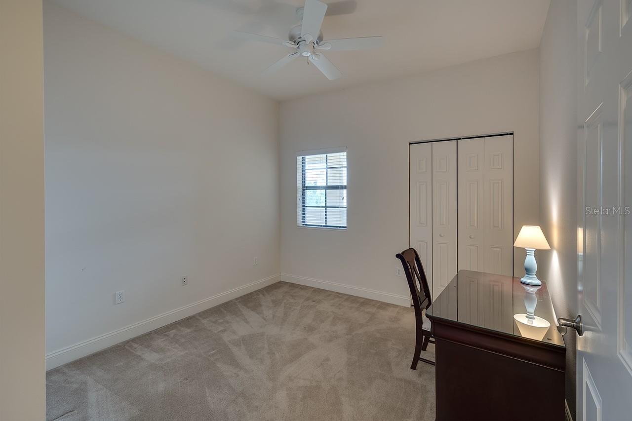 Image 9 of 27 For 7702 Lake Vista Court 204
